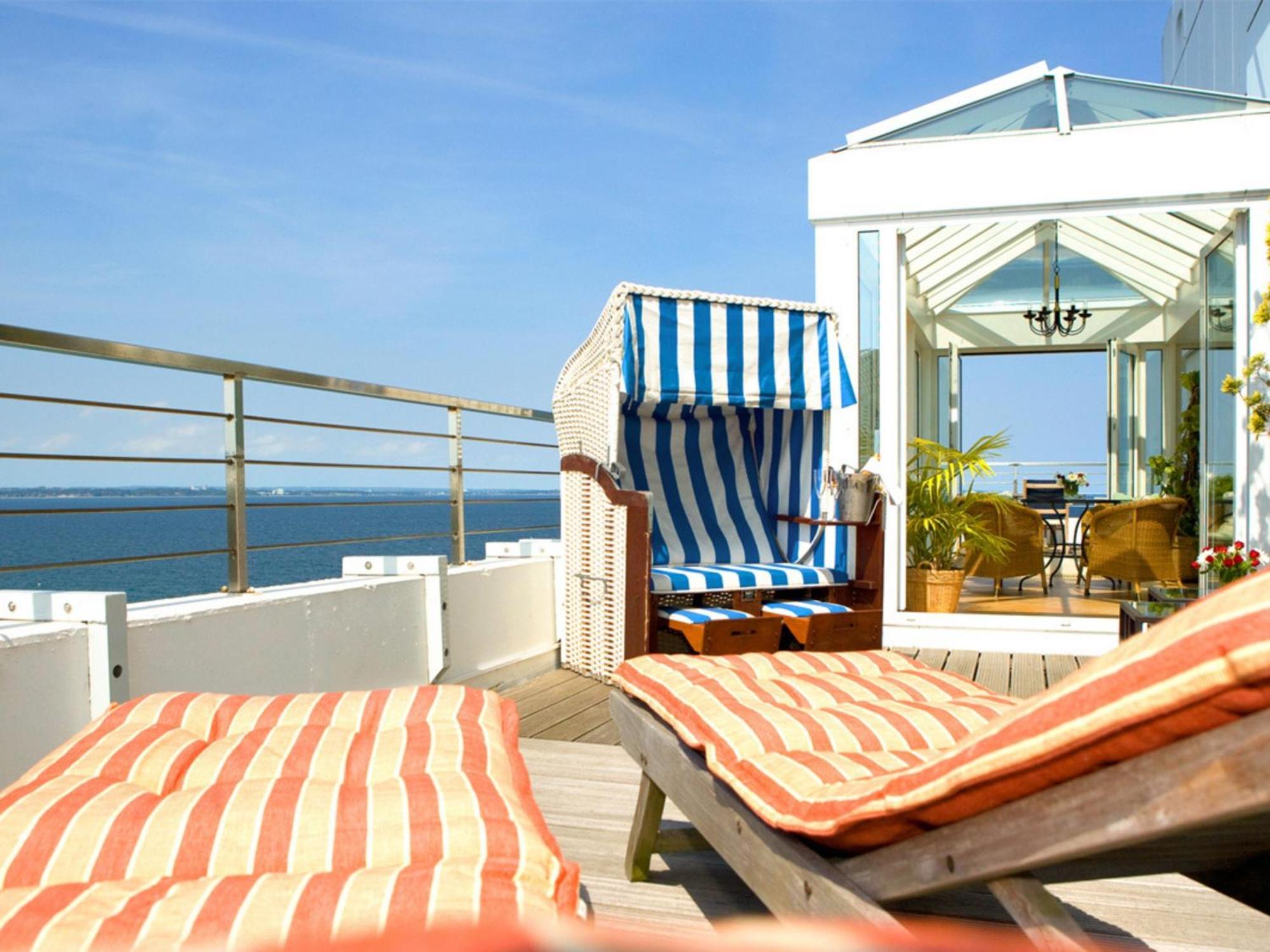 Grand Hotel Seeschloesschen Sea Retreat & Spa Timmendorfer Strand Exterior foto
